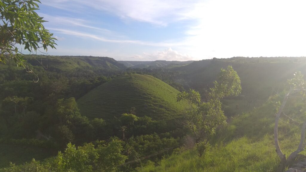 Pemandangan Bukit Kembar Rindu di pagi hari. Foto: Google Maps / Agung Firmanto Budiharto