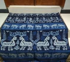 Kain Sumba Motif Rusa Foto: gpswisataindonesia.info