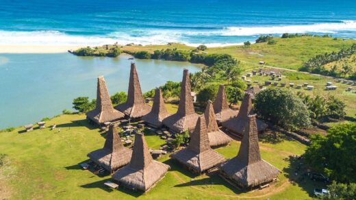 Rumah Adat Sumba