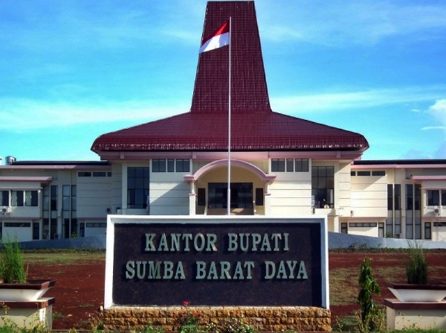 Kantor Bupati SBD di kota Tambolaka