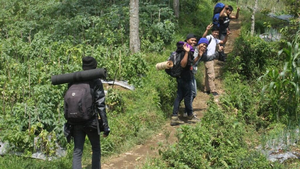 Proses Saat Hiking
